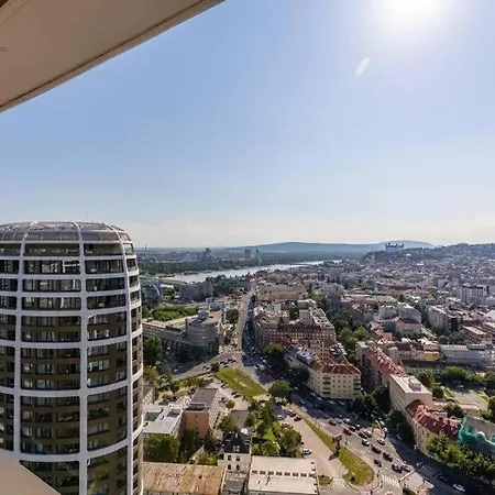 Ah Skypark 1 Castle View Free Parking Apartment Bratislava Exterior photo